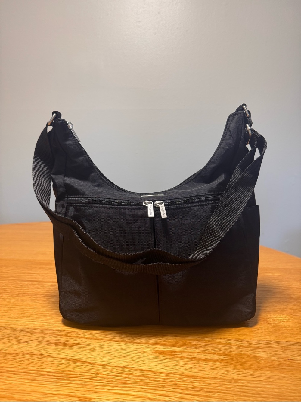 Baggallini Black Nylon Crossbody Shoulder Bag with Front Zip Pockets